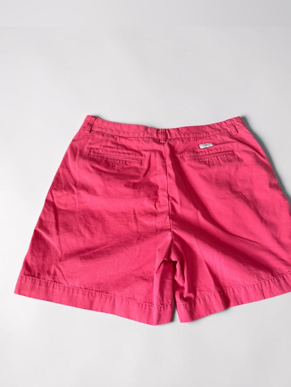 Vineyard Vines Men's Chino Shorts Size 35 Pink Cotton Club Classic Fit 9" - Picture 2 of 4
